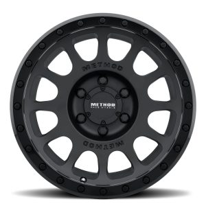 Method Race Wheels 305 NV Black Wheel With Matte Gloss Lip (17 X 8.5 Inches /6 X 5 Mm, 25 Mm Offset)